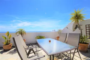 PE02_Amazing_roof_terrace_plenty_of_sunloungers_and_extra_dining_area_outside.JPG