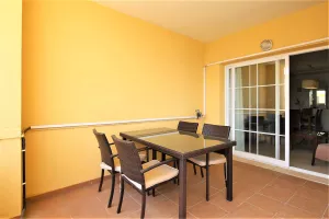 OLIVIAN_Another_image_of_the_sunny_large_balcony_with_dining_area.JPG