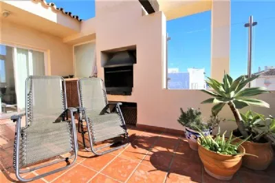 MB7Lovely_terrace_is_equipped_with _6_sunloungers_and_barbecue_available_for_guests.JPG