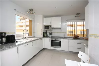 PA4kitchen.jpg kopi.png