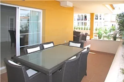 PA4terrace4(4).jpg kopi.png