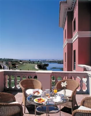 Suite  VP Terrace.jpg