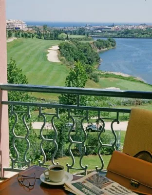 VP View from Villa Padierna.jpg